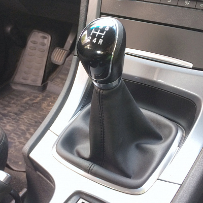 Чехол на Кулису МКПП TITANIUM для Ford Mondeo (2007-2015)