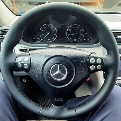 Кожаная Оплетка на руль TITANIUM  со шнуровкой для Mercedes-Benz SLK-klasse (2004-2008), Mercedes-Benz C-klasse (2004-2008 /W203)