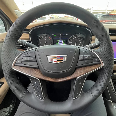 Кожаная Оплетка на руль TITANIUM  со шнуровкой для Cadillac CT6 (2016-2025), Cadillac XT5 (2016-2025)