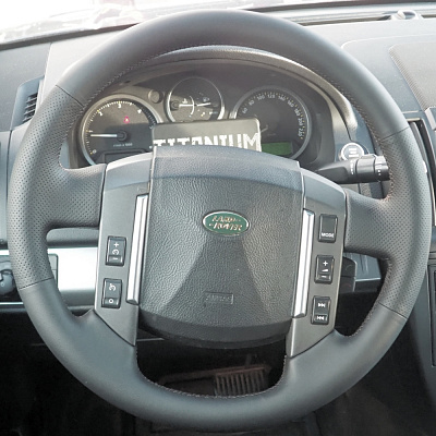 Кожаная Оплетка на руль TITANIUM  со шнуровкой для Land Rover Discovery (2005-2009), Land Rover Range Rover Sport (2005-2009), Land Rover Freelander (2006-2012)