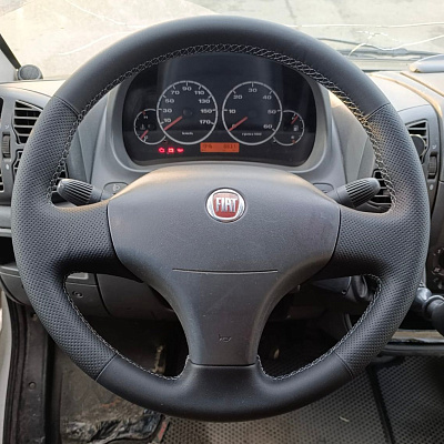 Кожаная Оплетка на руль TITANIUM  со шнуровкой для Citroen Jumper (2002-2006), Peugeot Boxer (2002-2006), Fiat Ducato (2002-2006)
