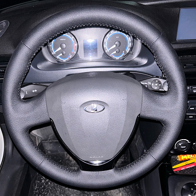 Кожаная Оплетка на руль TITANIUM  со шнуровкой для LADA (ВАЗ) Priora, LADA (ВАЗ) Kalina, LADA (ВАЗ) Granta