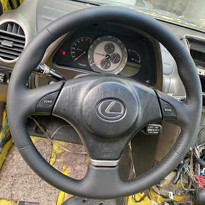 Кожаная Оплетка на руль TITANIUM  со шнуровкой для Lexus IS, Lexus ES, Toyota RAV 4, Toyota Corolla, Toyota Caldina, Toyota Chaser, Pontiac Vibe