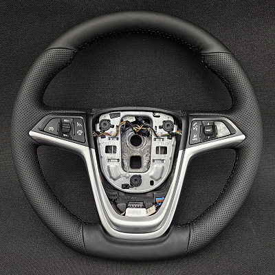 Кожаная Оплетка на руль TITANIUM  со шнуровкой для Opel Astra (2012-2018) СПОРТ