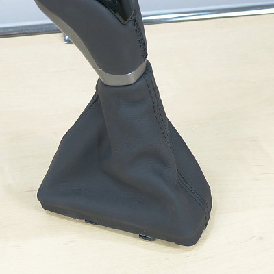 Чехол на Кулису АКПП TITANIUM для Hyundai Solaris (2014-2017)